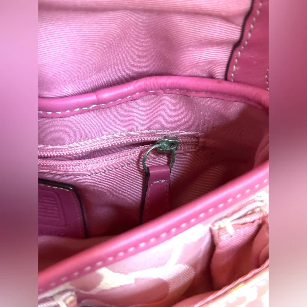 Vintage Y2K Coach Pink SoHo Canvas Buckle Flap Shoulder Purse Bag - Picture 12 of 16